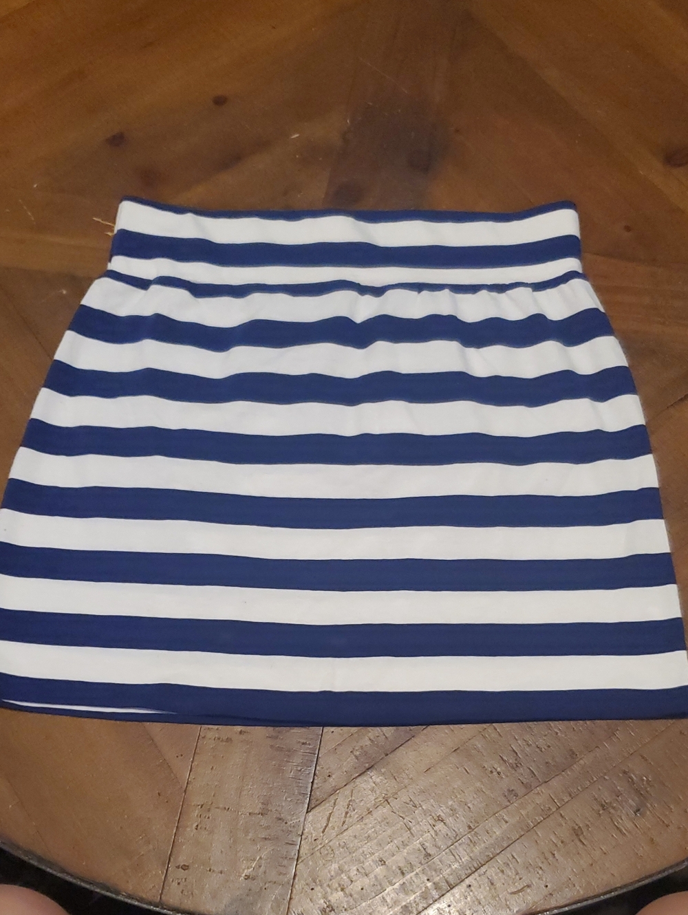 Old Navy Blue and White Striped Girls Skirt